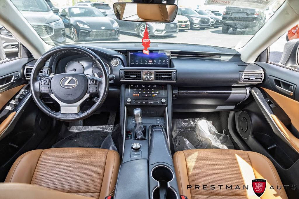 Used 2018 Lexus IS 300 AWD w/ Comfort Package image 35