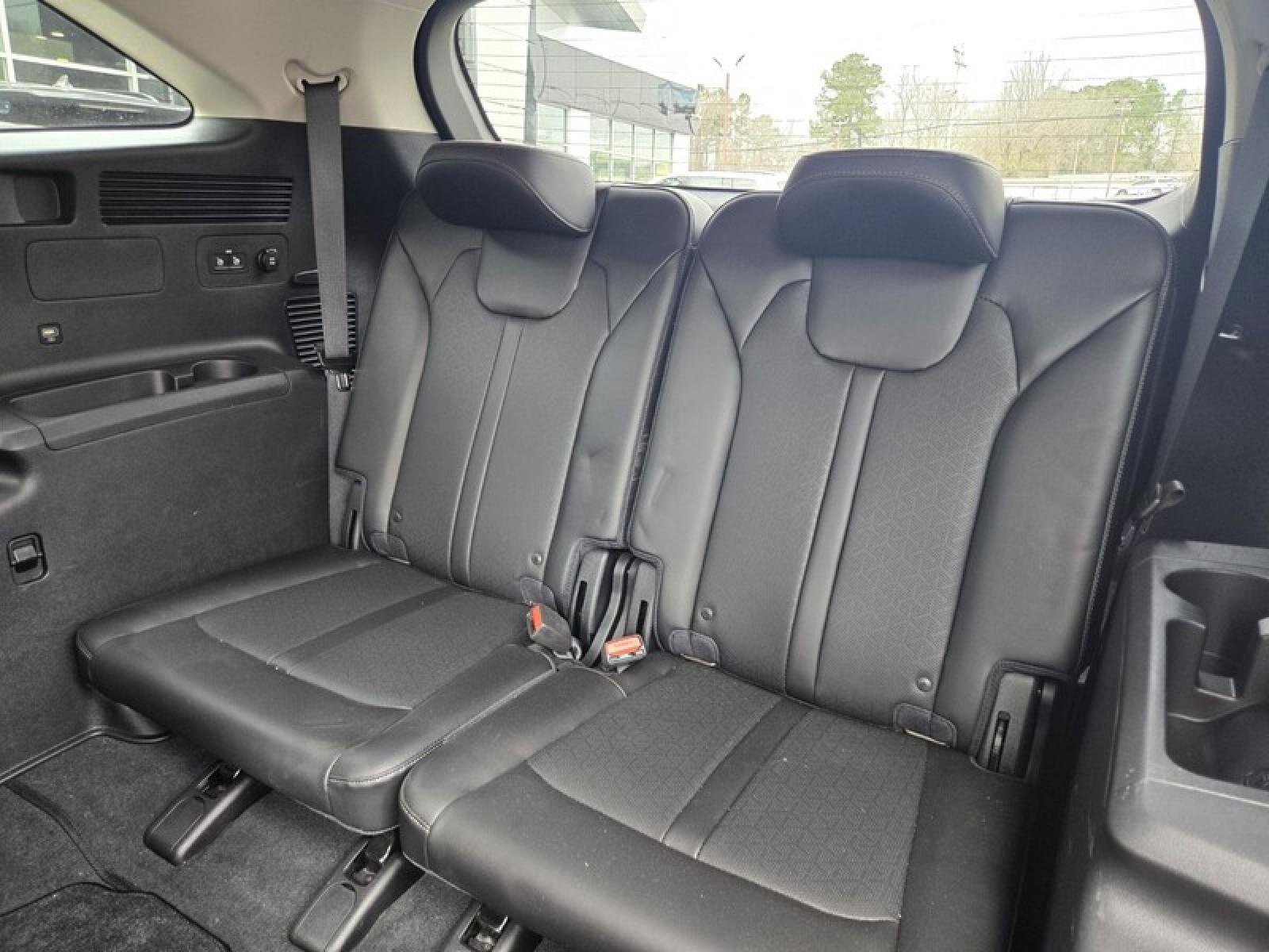 Used 2023 Kia Sorento SX image 29