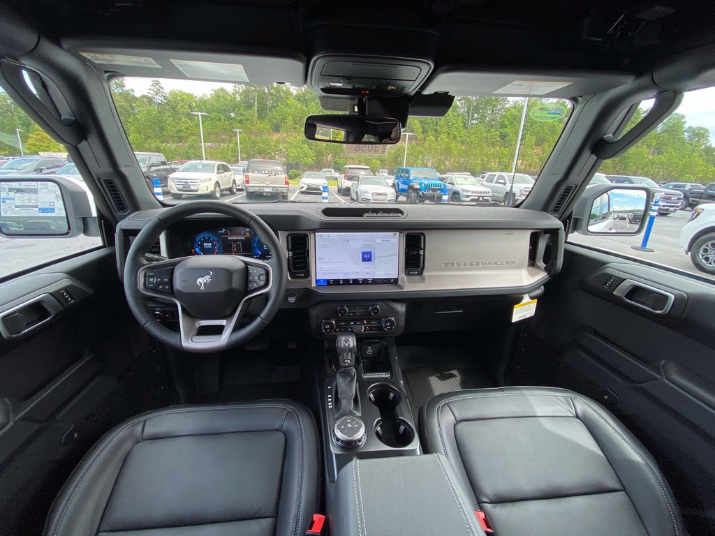 New 2026 Ford Bronco Outer Banks AWD/4WD image 26