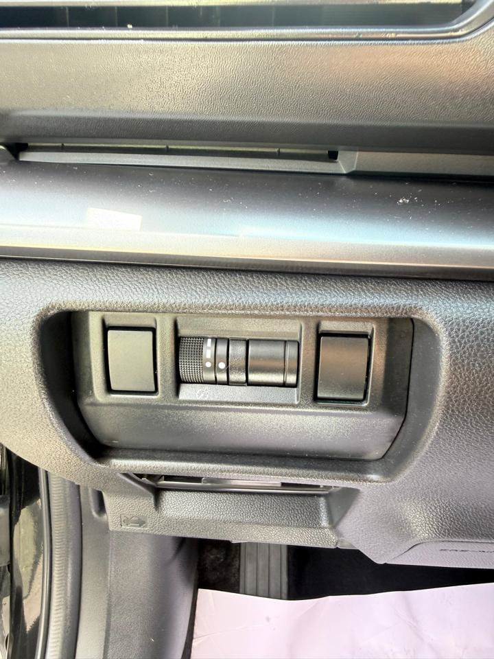 Used 2024 Subaru Impreza 2.0i AWD/4WD image 18