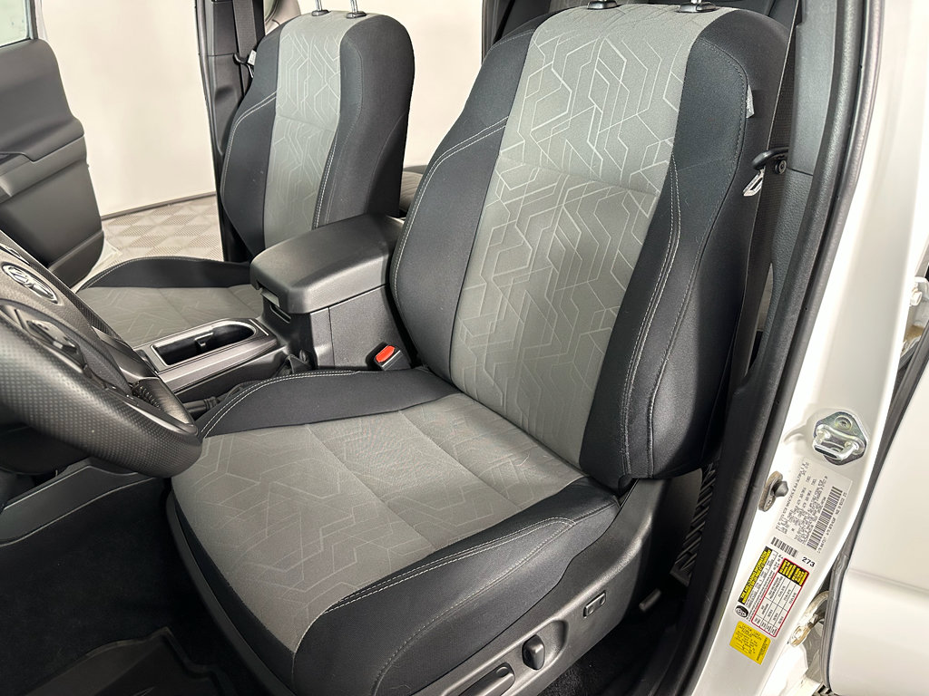 Used 2023 Toyota Tacoma TRD Off-Road image 25