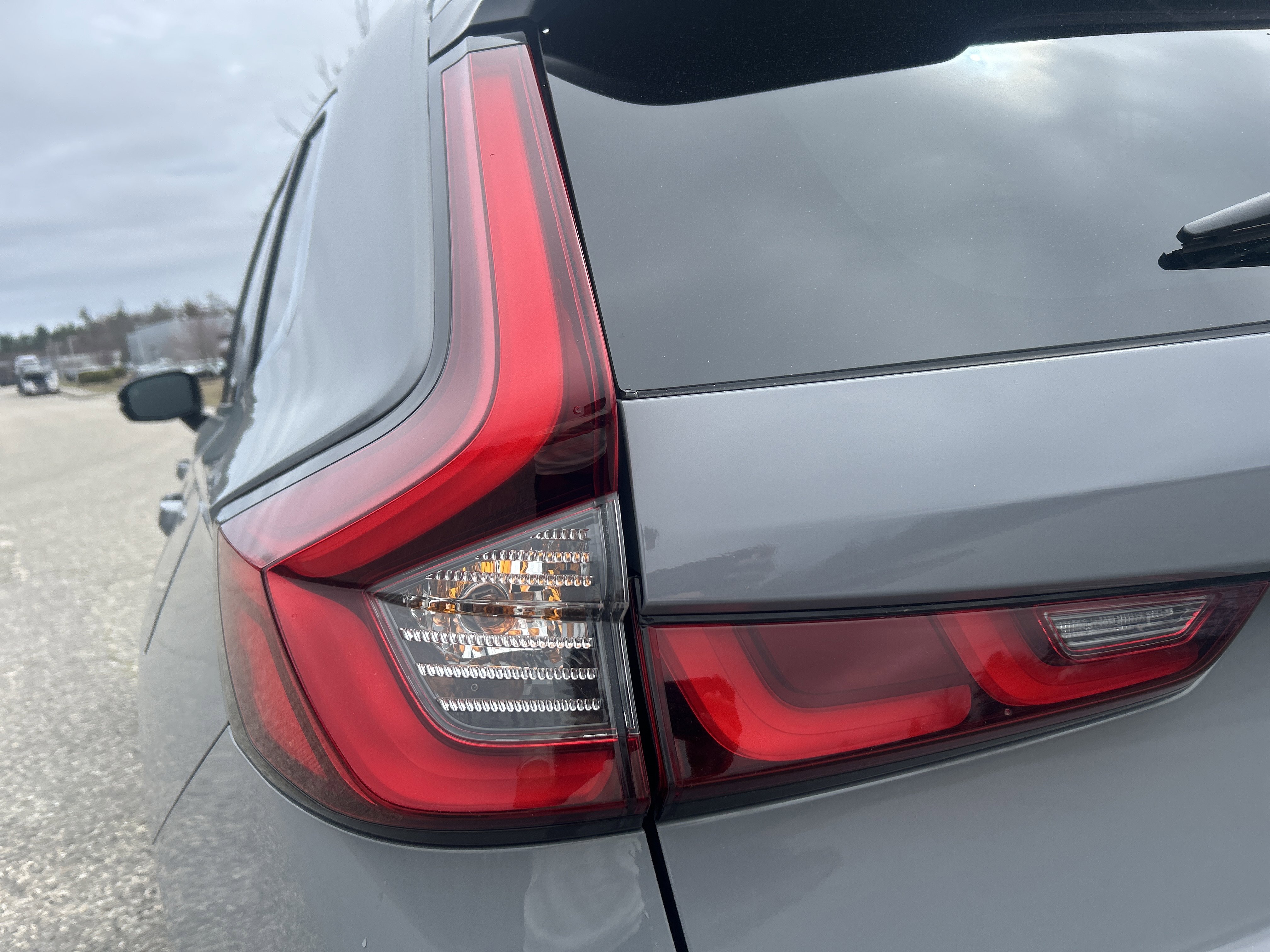 Used 2025 Honda CR-V Sport-L image 11