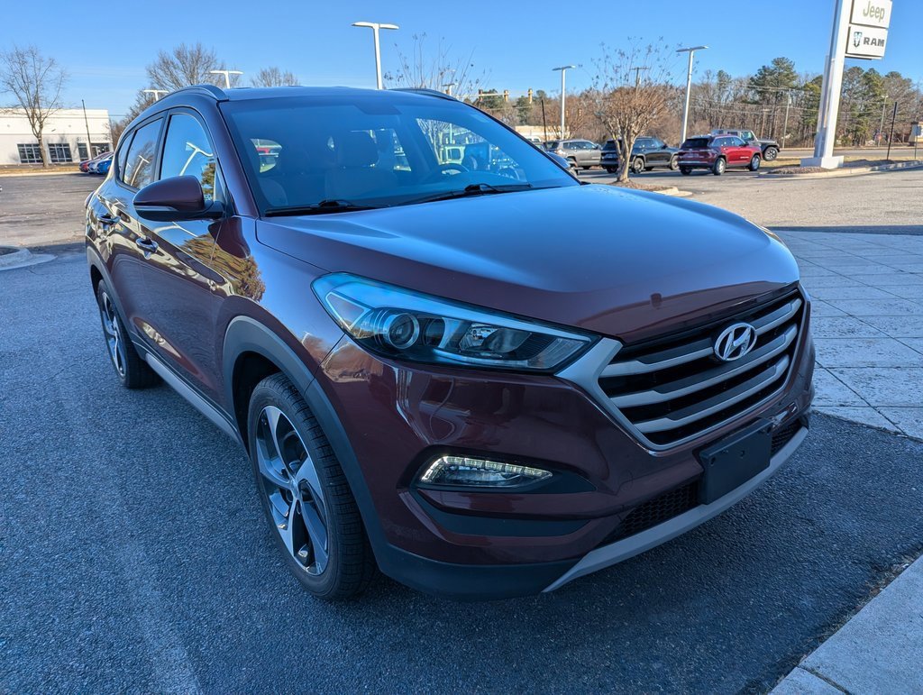 Used 2017 Hyundai Tucson Sport video 2