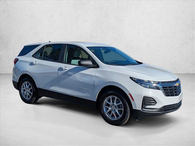 Used 2022 Chevrolet Equinox LS w/ LPO, Floor Liner Package image 3