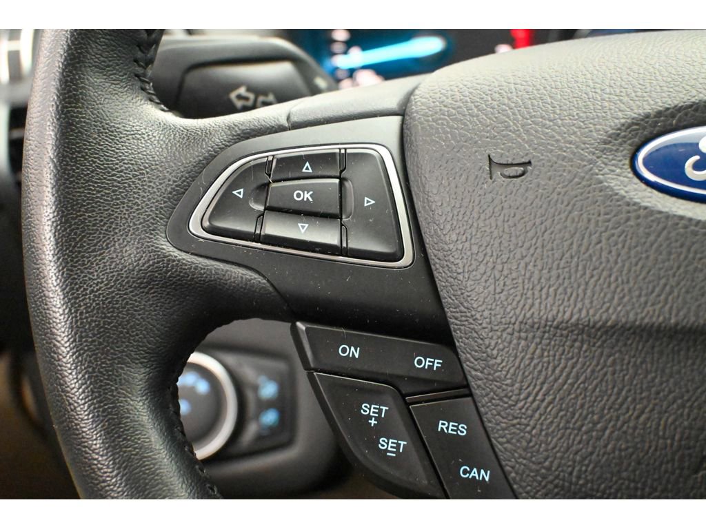 Used 2019 Ford Escape Titanium image 35