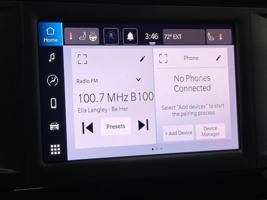 Used 2023 Chrysler Voyager LX FWD image 6