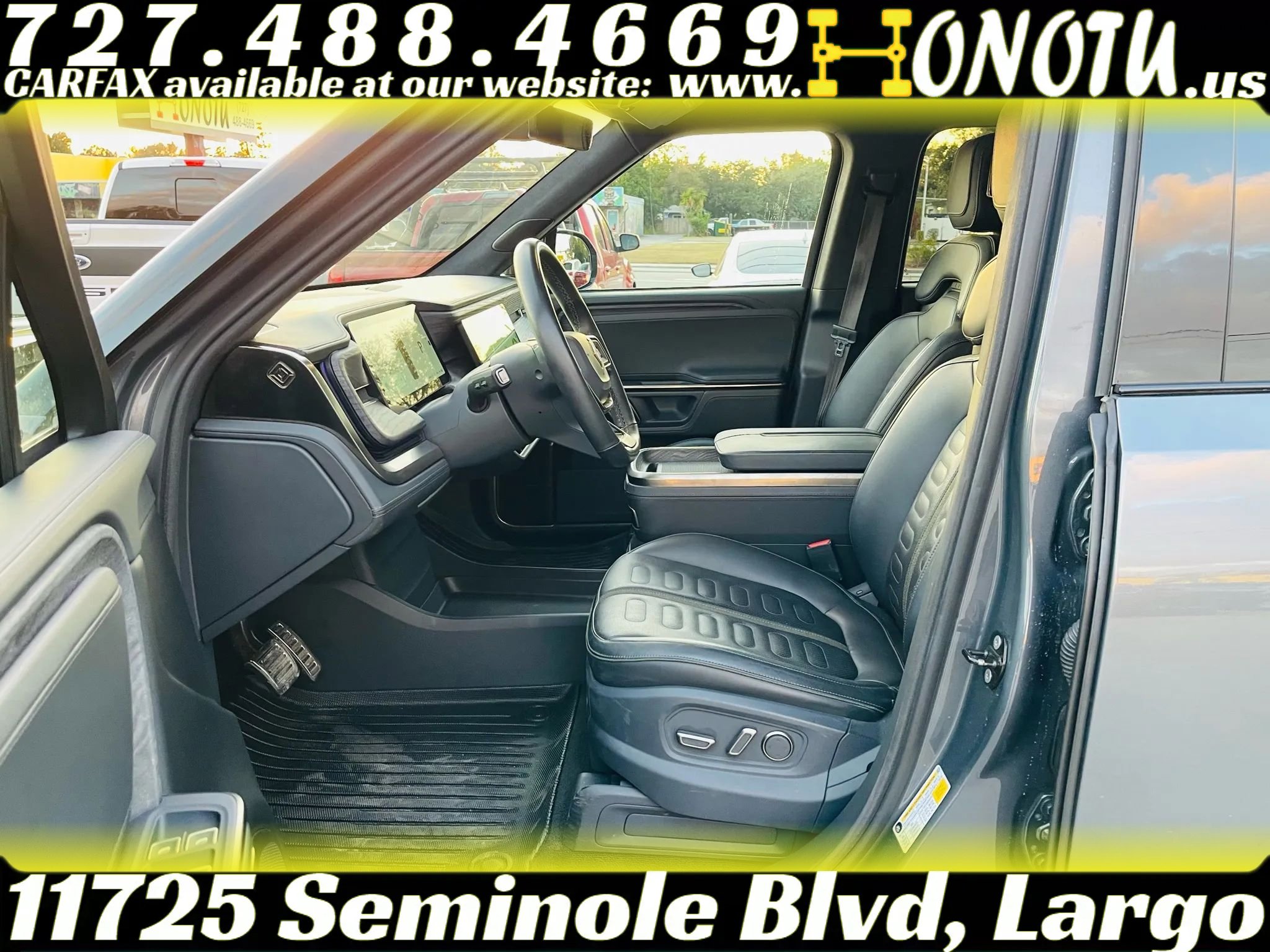 Used 2022 Rivian R1T Adventure image 11