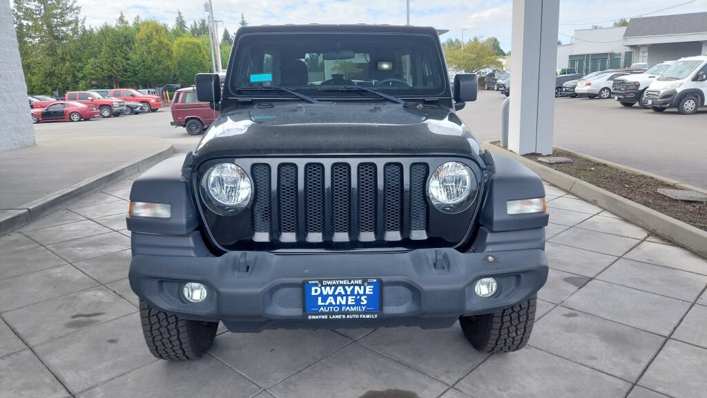 Used 2018 Jeep Wrangler Unlimited Sport AWD/4WD image 2