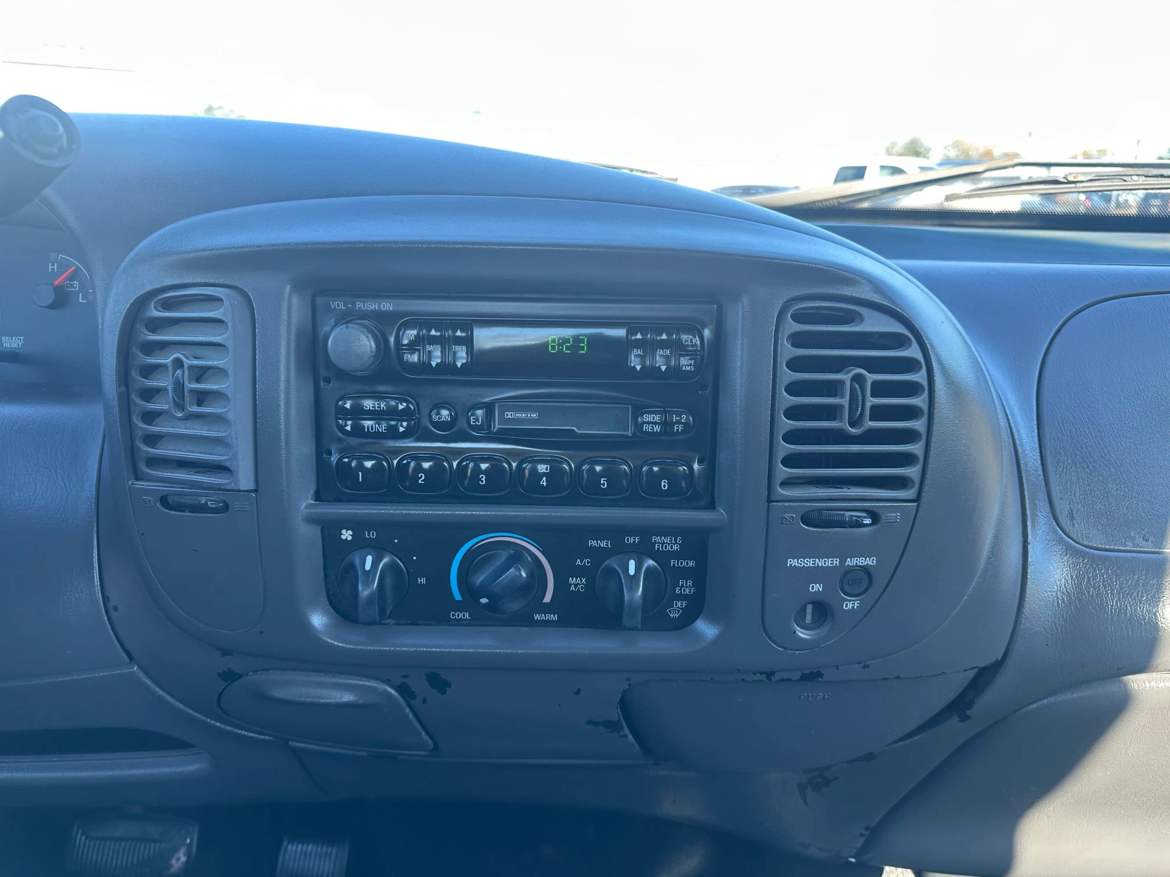 Used 2003 Ford F150 XL RWD image 18