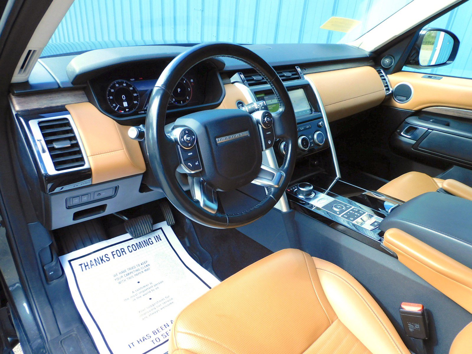 Used 2018 Land Rover Discovery HSE Luxury image 13