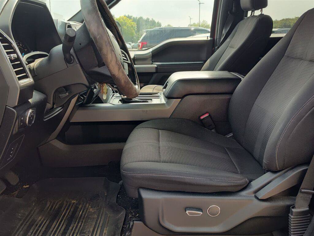 Used 2017 Ford F150 XLT w/ Equipment Group 301A Mid AWD/4WD image 7