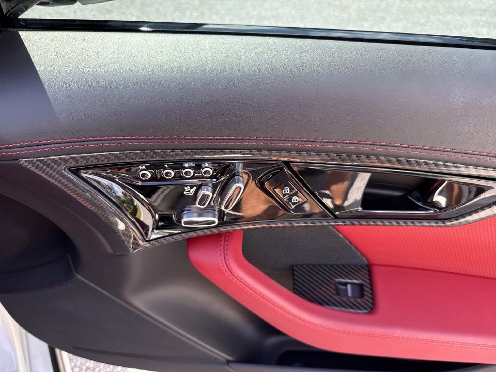 Used 2023 Jaguar F-TYPE Coupe RWD image 43