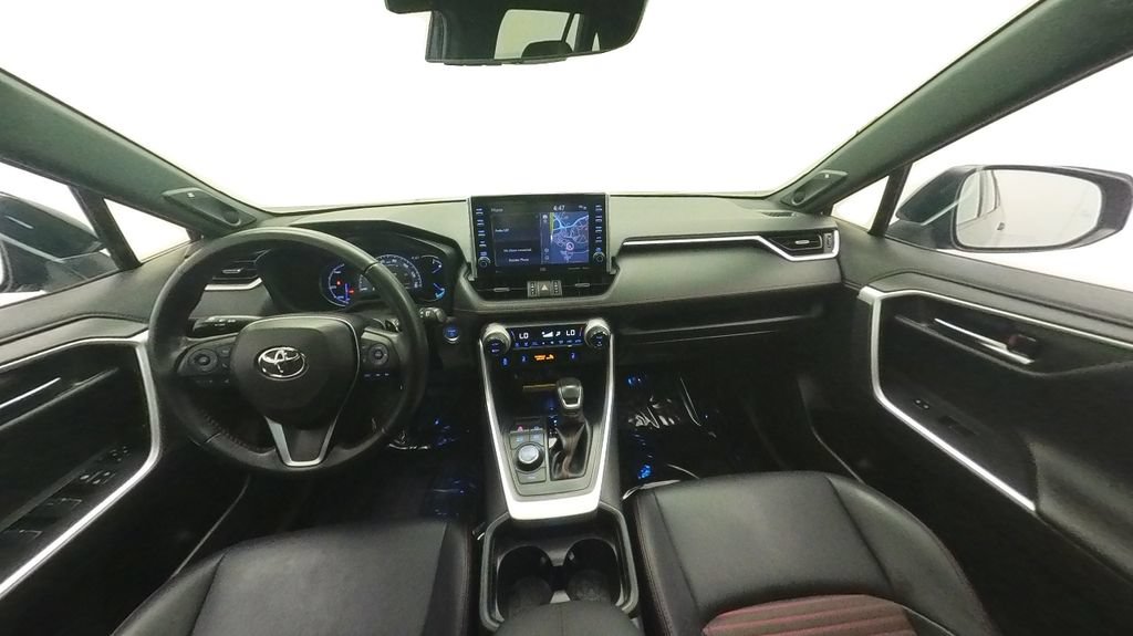 Certified 2021 Toyota RAV4 XSE w/ Weather Package AWD/4WD image 30