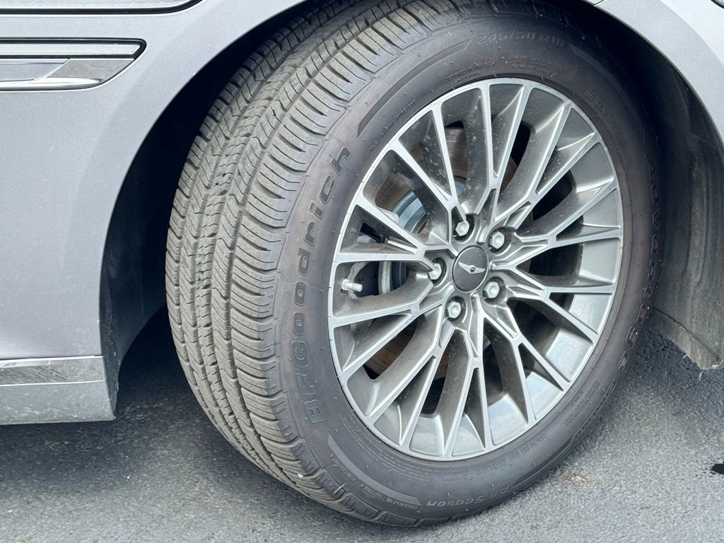 Used 2022 Genesis G80 2.5T image 9