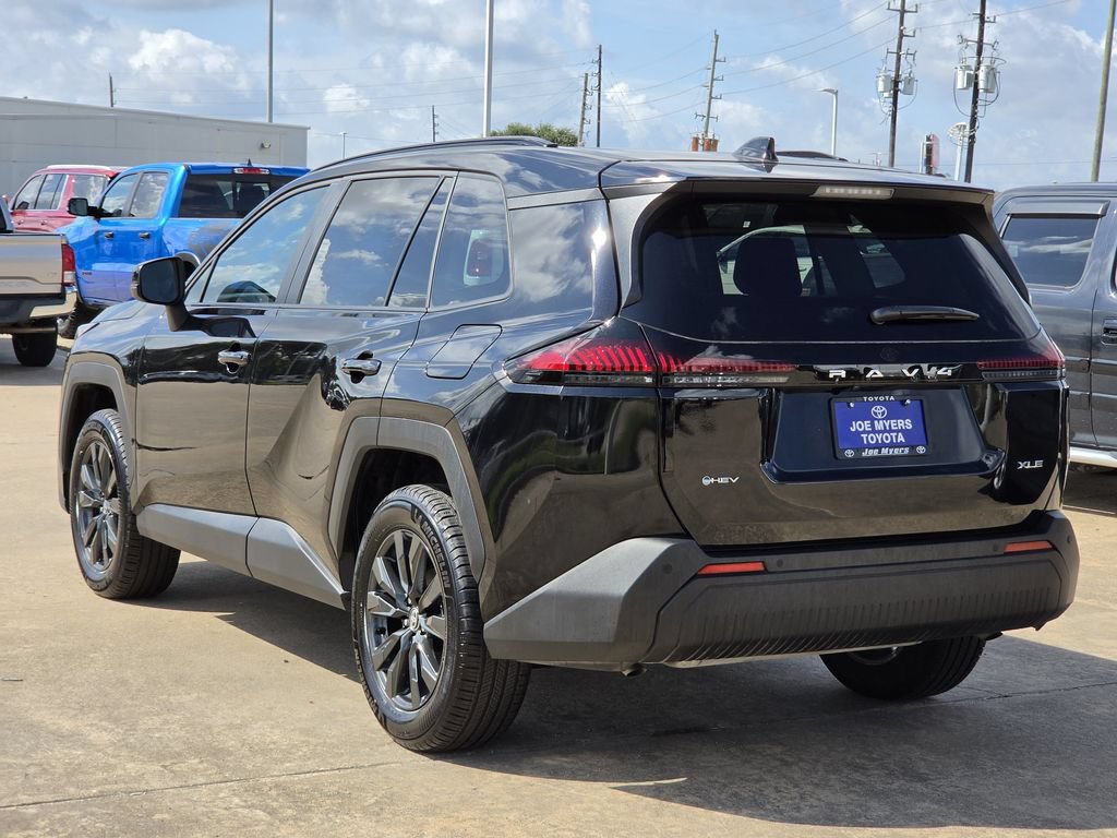 Used 2026 Toyota RAV4 XLE Premium FWD image 7