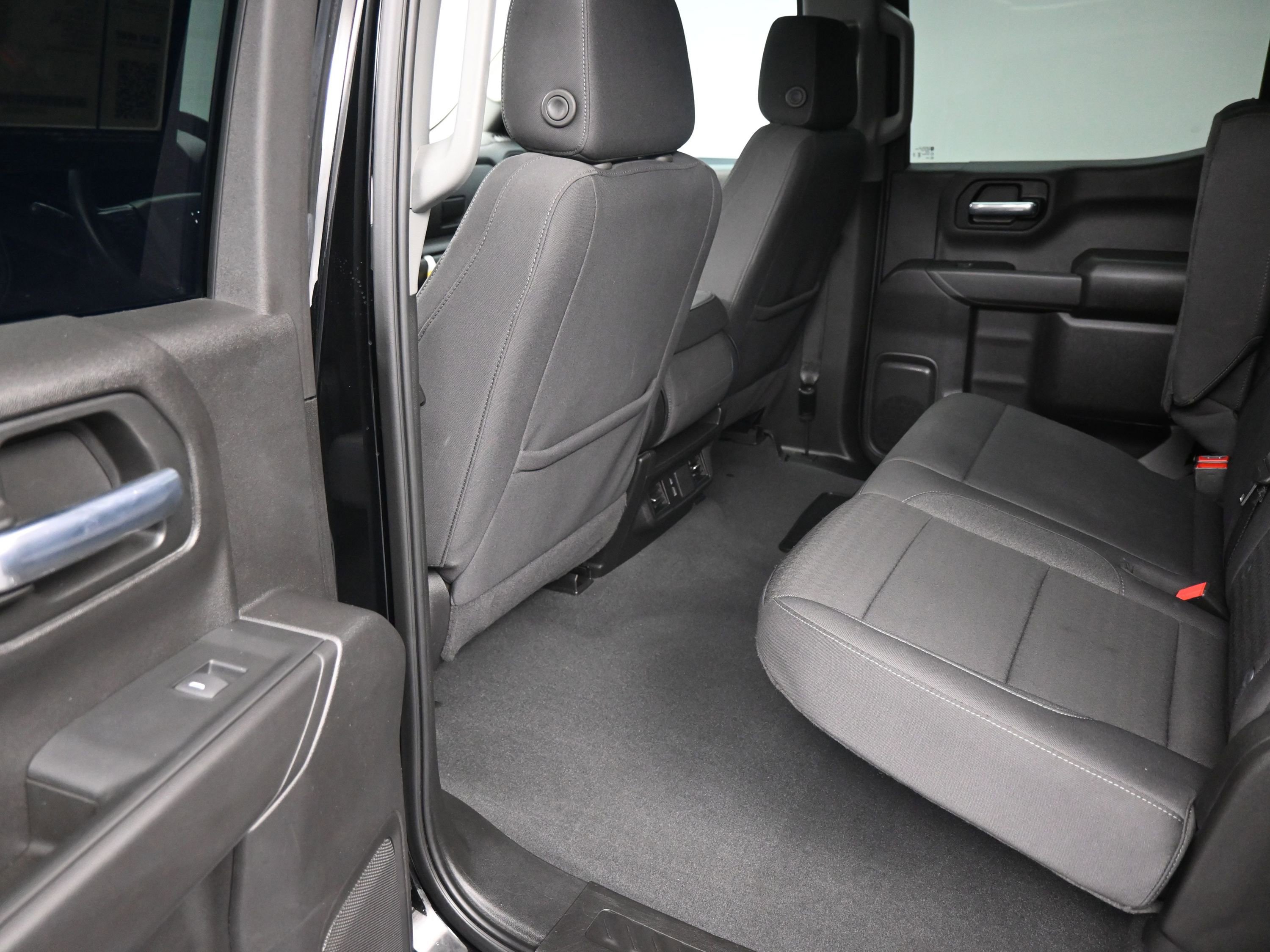 Certified 2025 Chevrolet Silverado 1500 Custom Trail Boss image 17