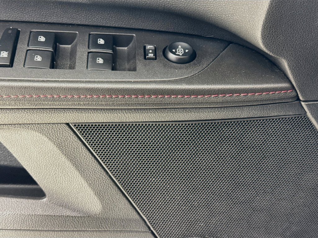 Used 2013 Chevrolet Equinox LT FWD image 21