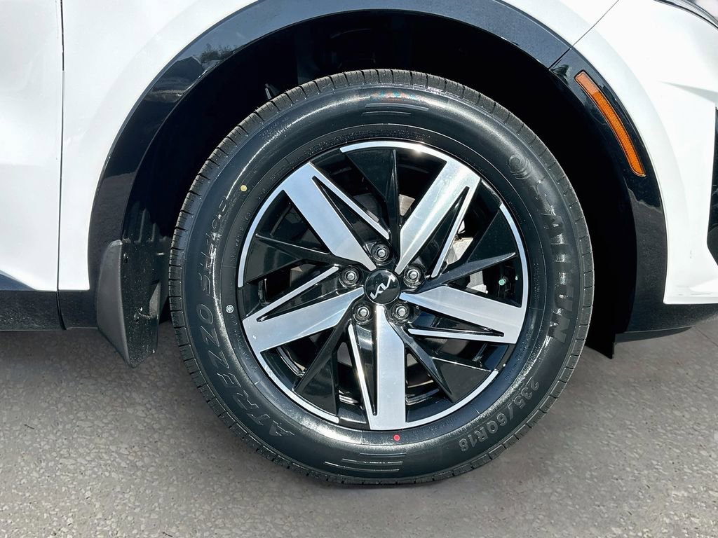 Used 2023 Kia Sorento S FWD image 30