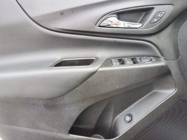 Certified 2024 Chevrolet Equinox LT w/ LPO, Floor Liner Package FWD image 19