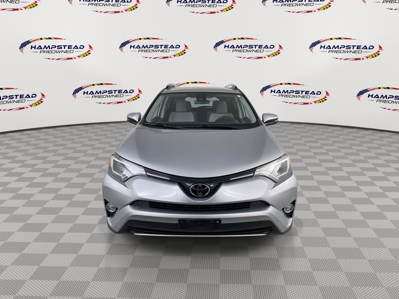 Used 2018 Toyota RAV4 XLE image 3