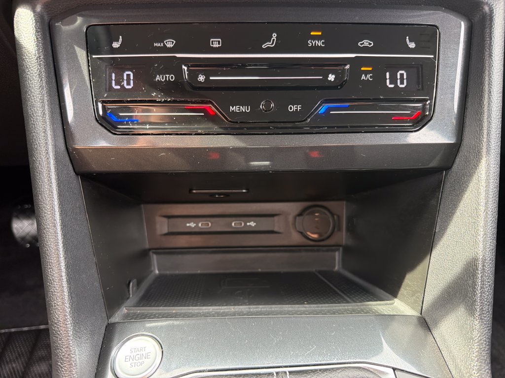 Certified 2024 Volkswagen Tiguan SE w/ MDO Package, Two-Row AWD/4WD image 17