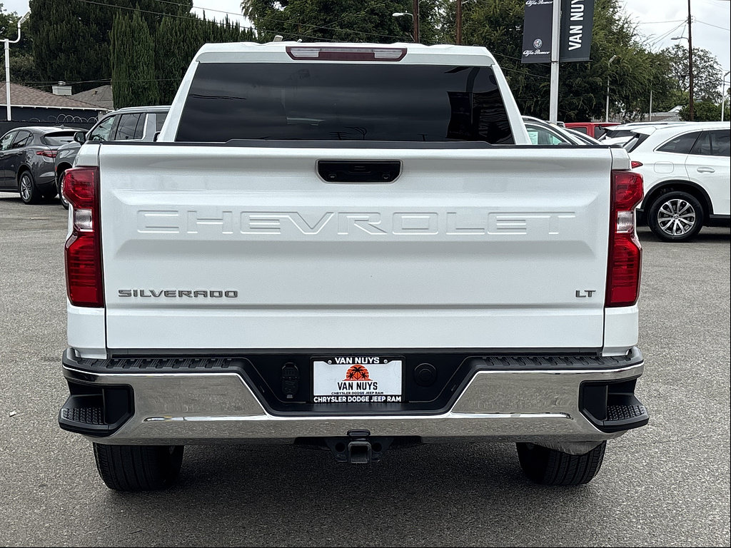 Used 2023 Chevrolet Silverado 1500 LT AWD/4WD image 4