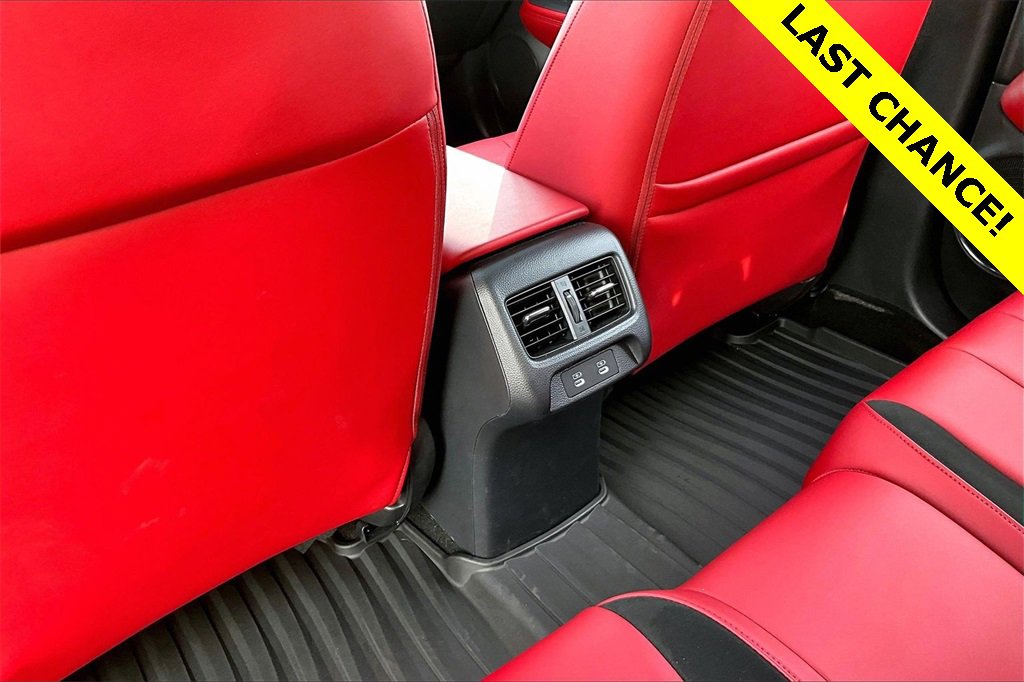 Certified 2025 Acura ADX A-Spec image 33