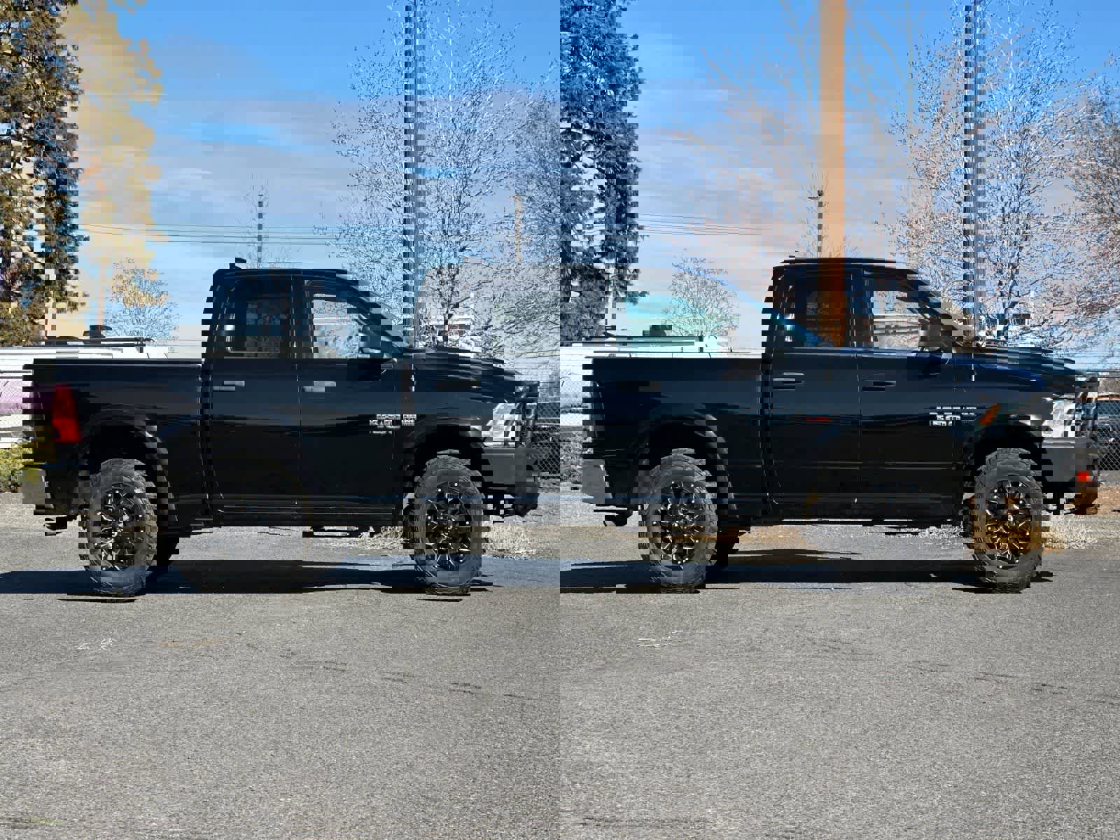 Used 2014 RAM 1500 Outdoorsman image 8