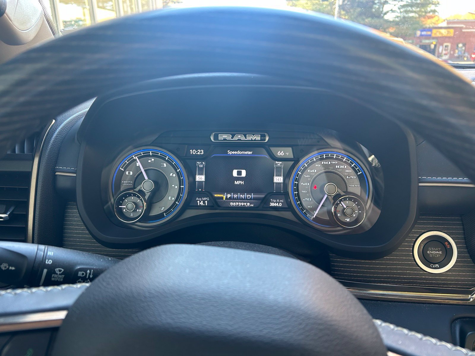 Used 2021 RAM 1500 Limited AWD/4WD image 18