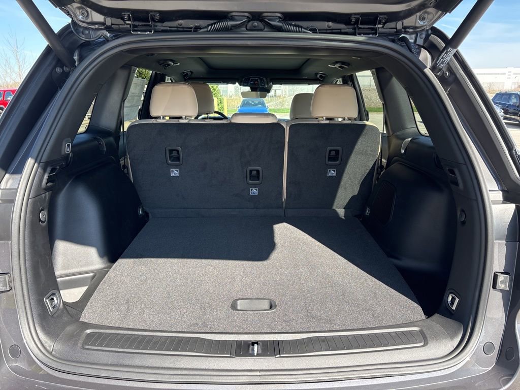 New 2026 Jeep Grand Cherokee Limited image 11