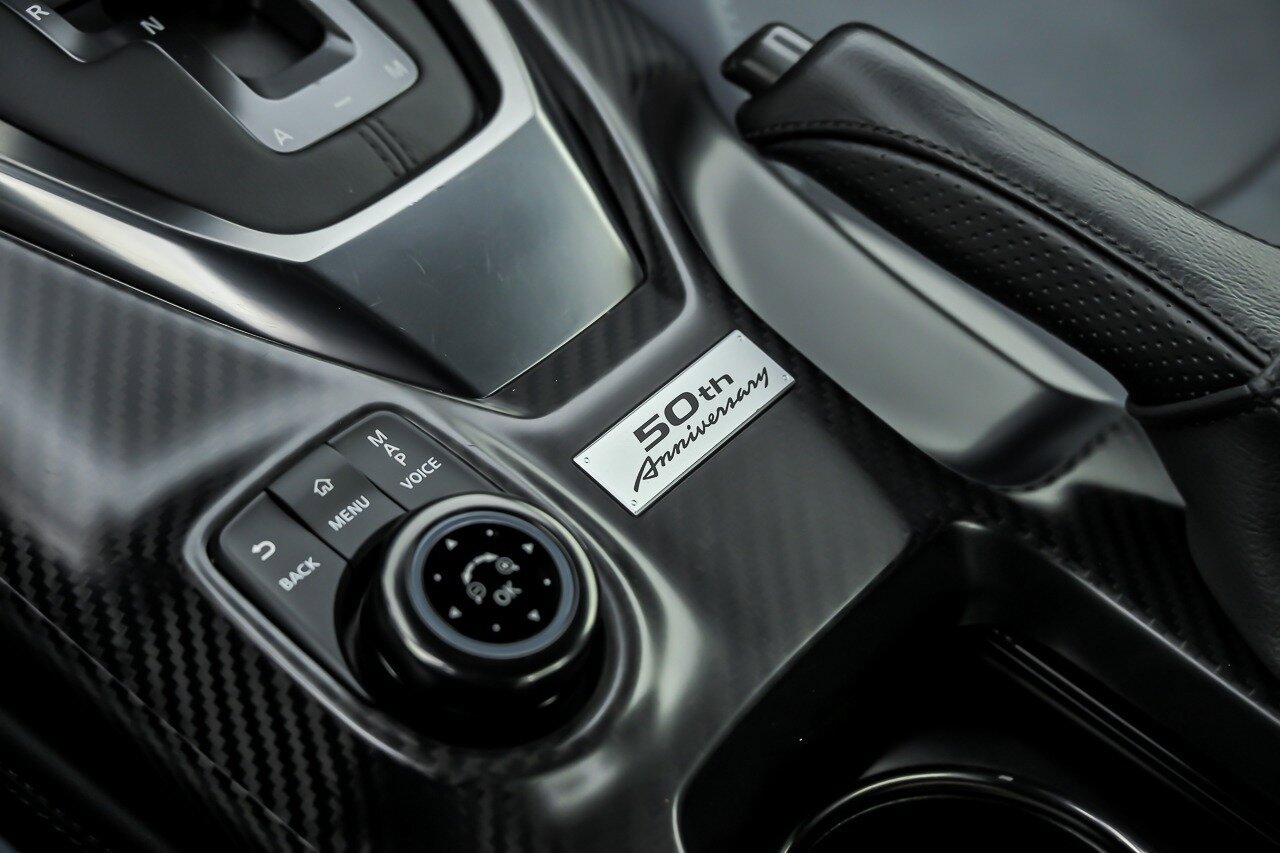 Used 2020 Nissan GT-R Premium AWD/4WD image 38