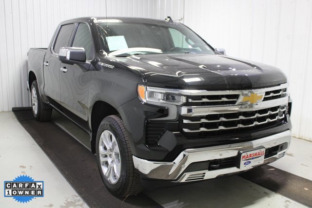 Used 2024 Chevrolet Silverado 1500 LTZ image 1