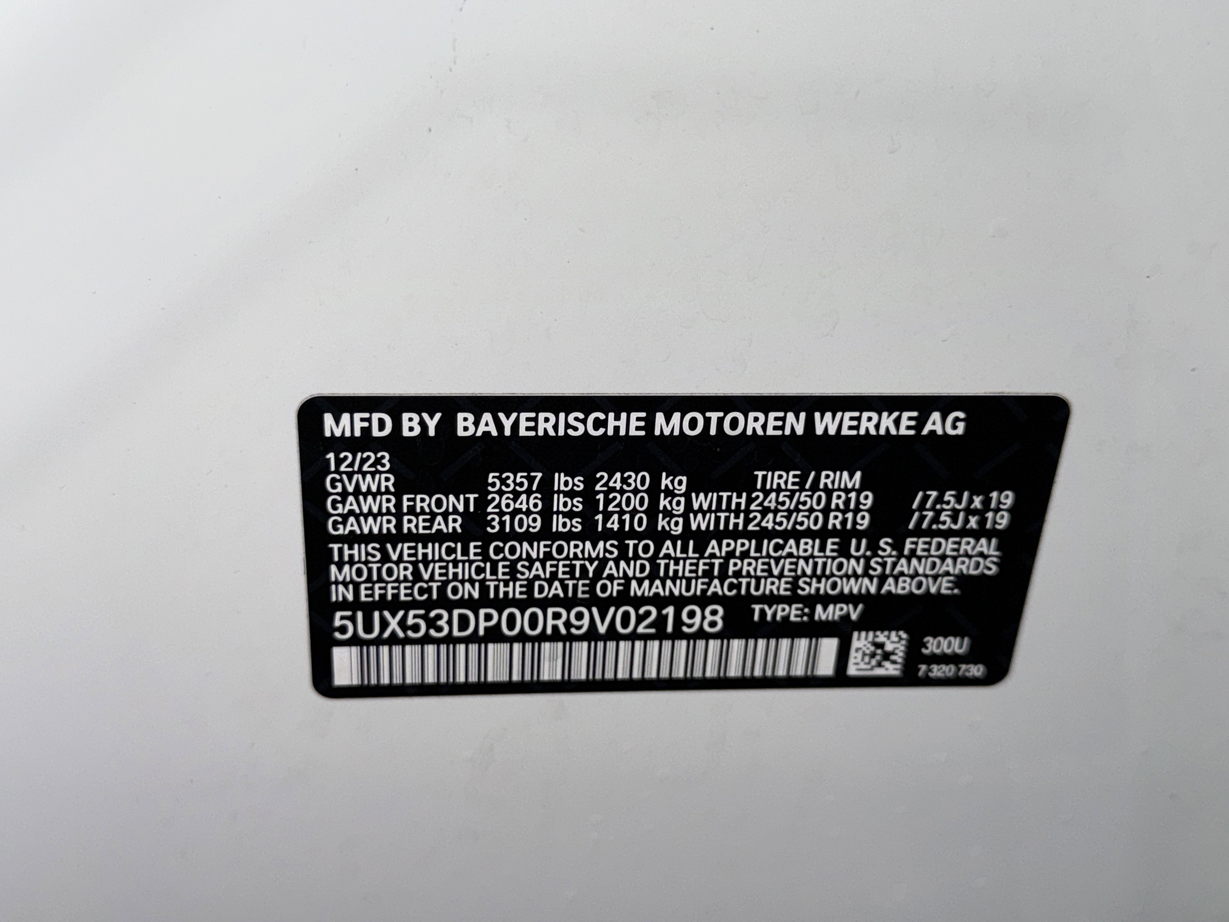 Certified 2024 BMW X3 xDrive30i w/ Premium Package image 38