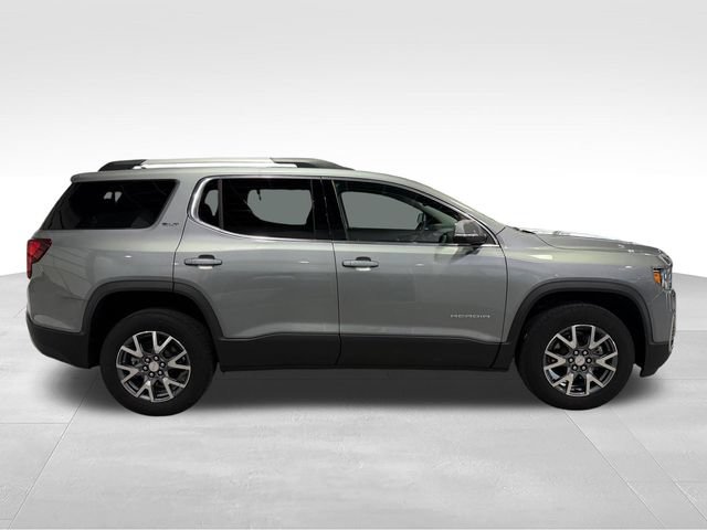 Used 2023 GMC Acadia SLT FWD image 4