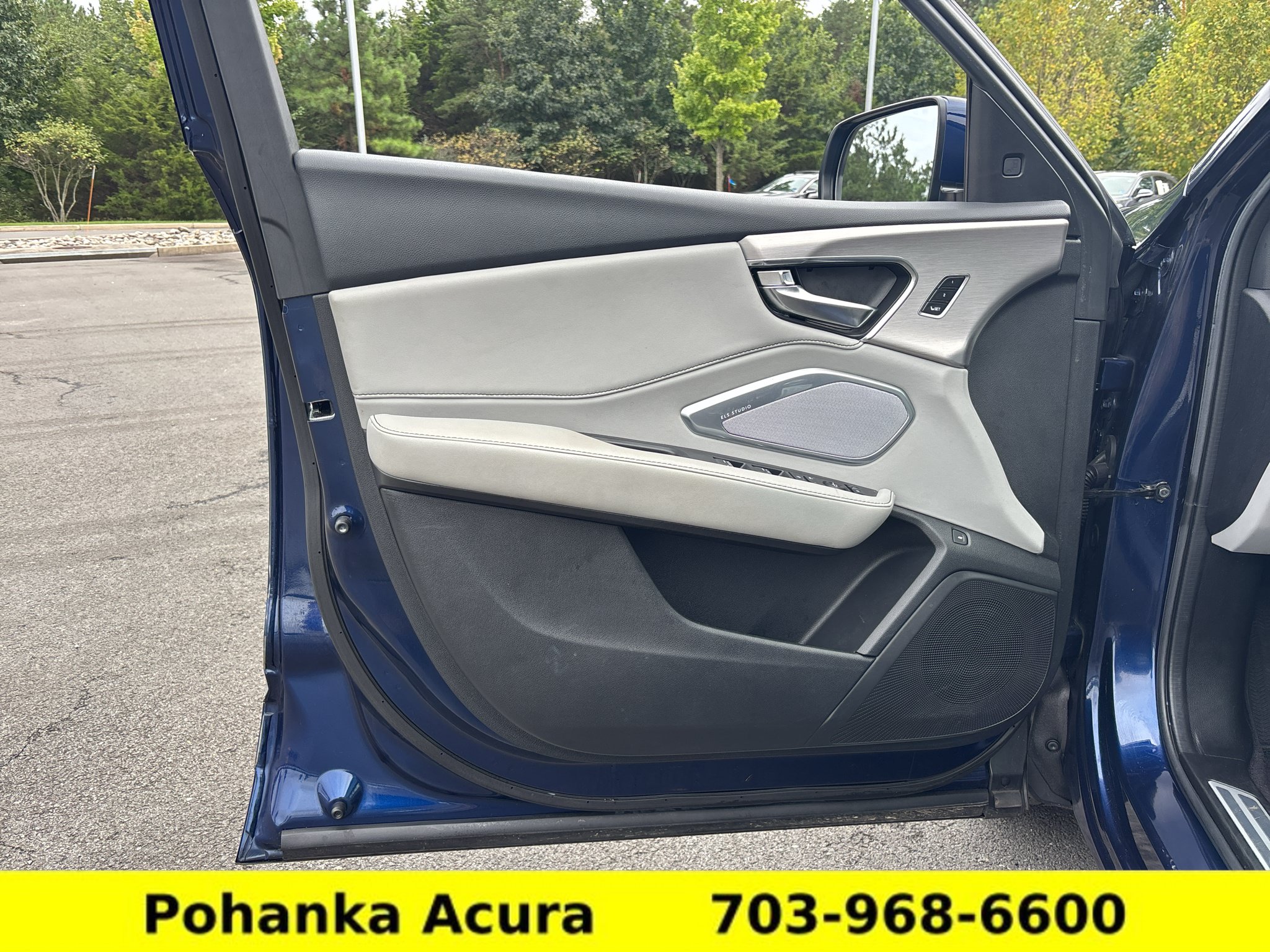 Used 2019 Acura RDX w/ Technology Package AWD/4WD image 24