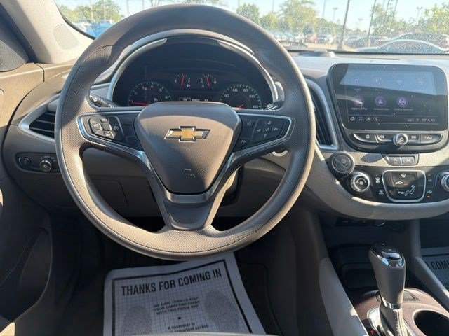 Used 2020 Chevrolet Malibu LS FWD image 24