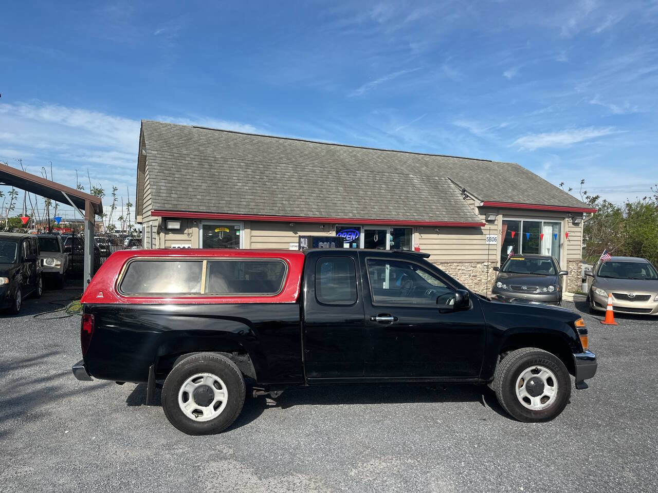 Used 2010 GMC Canyon W/T AWD/4WD image 6