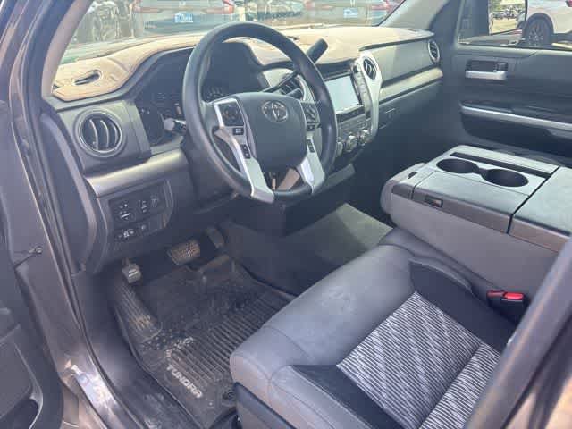 Used 2018 Toyota Tundra SR5 RWD image 9