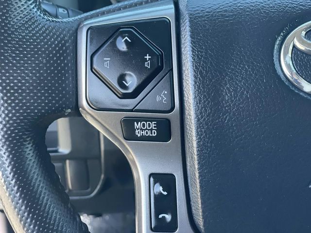 Used 2018 Toyota Tacoma SR5 image 9