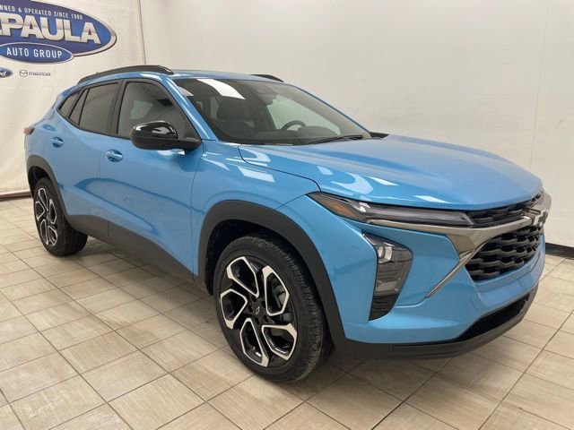 New 2026 Chevrolet Trax RS w/ Sunroof Package