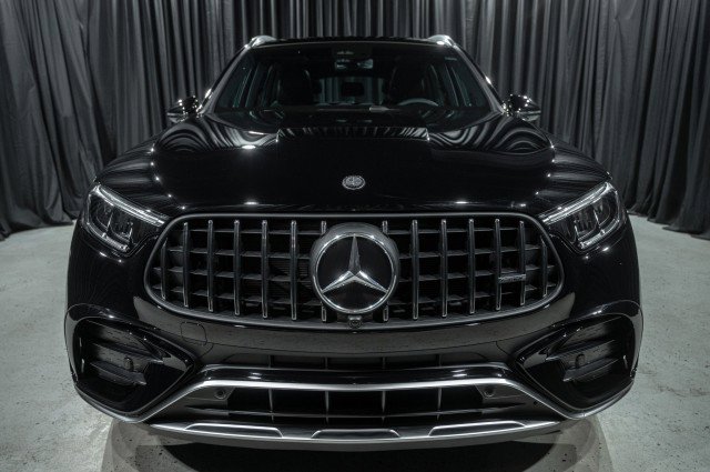 New 2026 Mercedes-Benz GLC 43 AMG 4MATIC image 2
