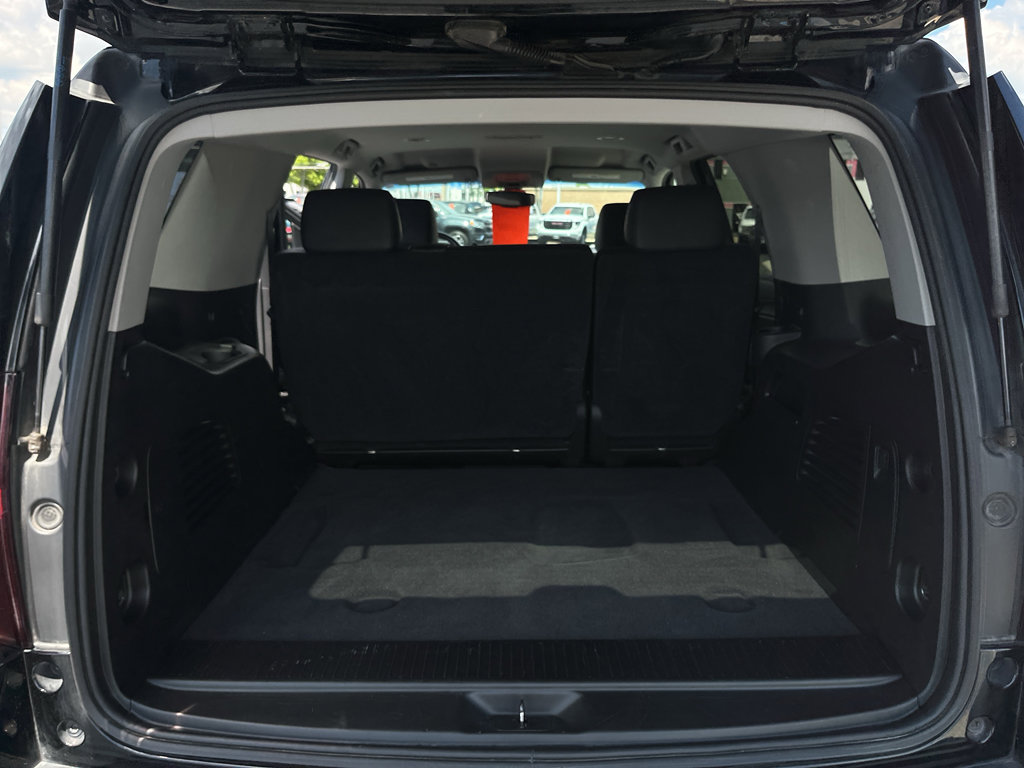 Used 2020 Chevrolet Tahoe LS AWD/4WD image 32