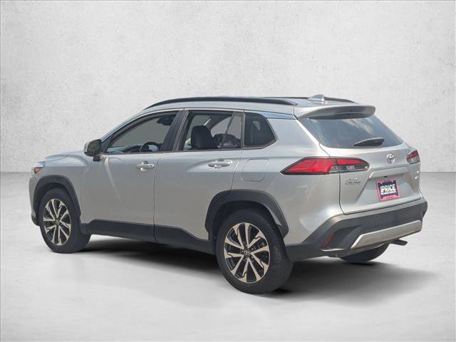 Used 2022 Toyota Corolla Cross XLE image 8