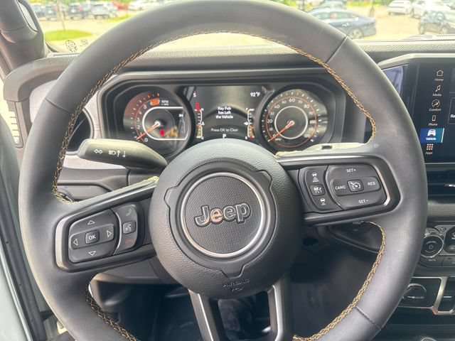 Used 2024 Jeep Wrangler Unlimited Sport AWD/4WD image 11