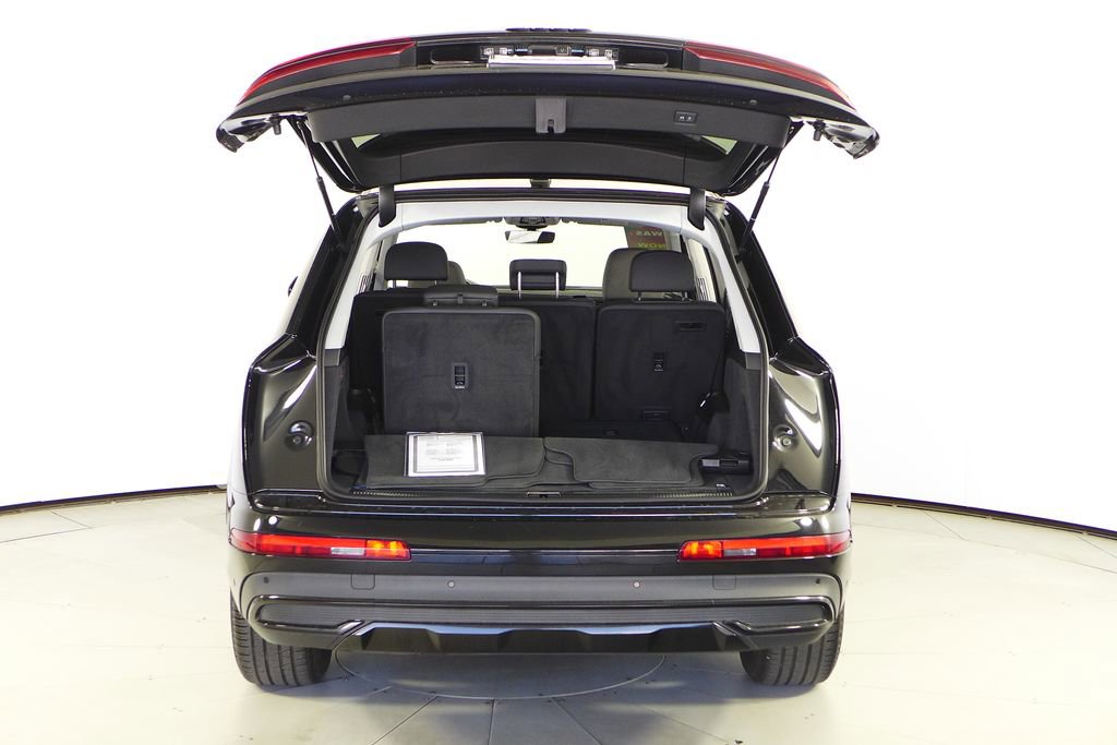 Used 2023 Audi Q7 2.0T Premium Plus w/ Premium Plus Package AWD/4WD image 10