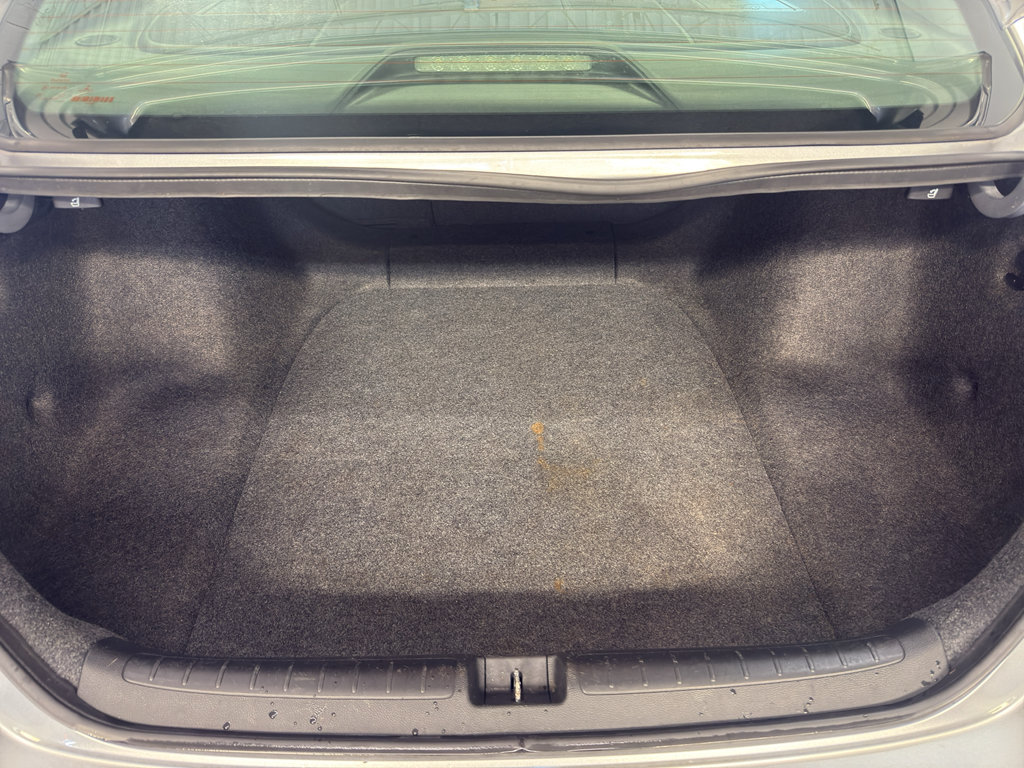 Used 2018 Honda Accord EX image 27