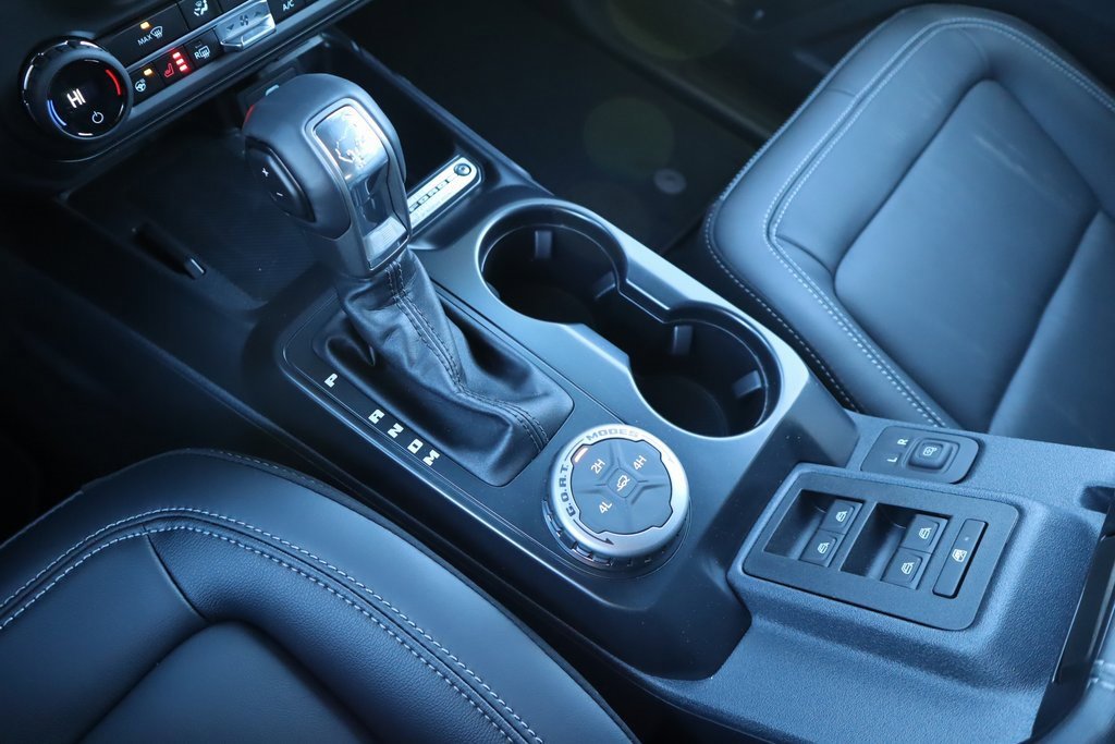 New 2025 Ford Bronco Outer Banks image 18