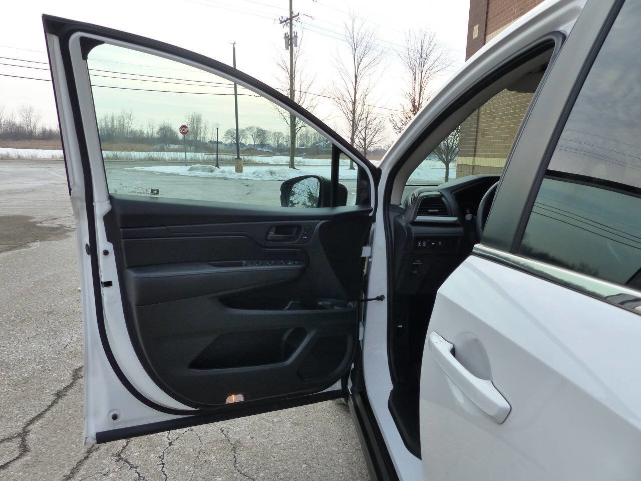 Used 2025 Honda Odyssey EX-L image 16