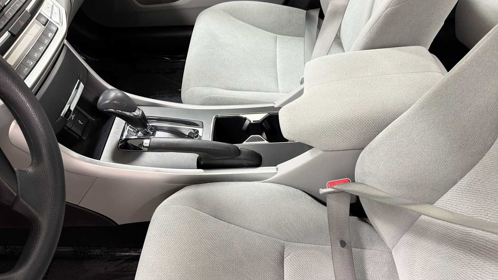 Used 2013 Honda Accord LX image 22