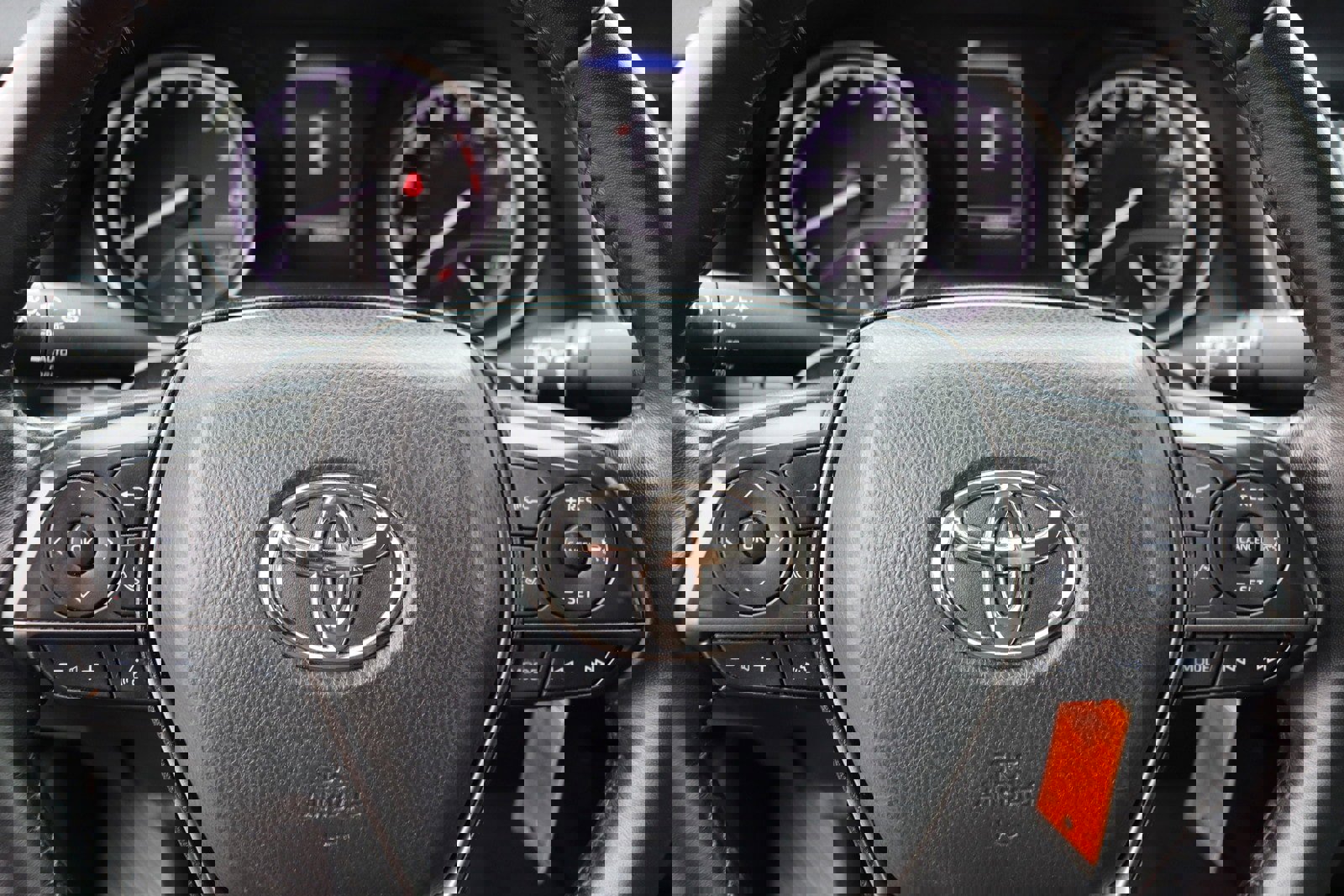 Used 2022 Toyota Camry SE image 27